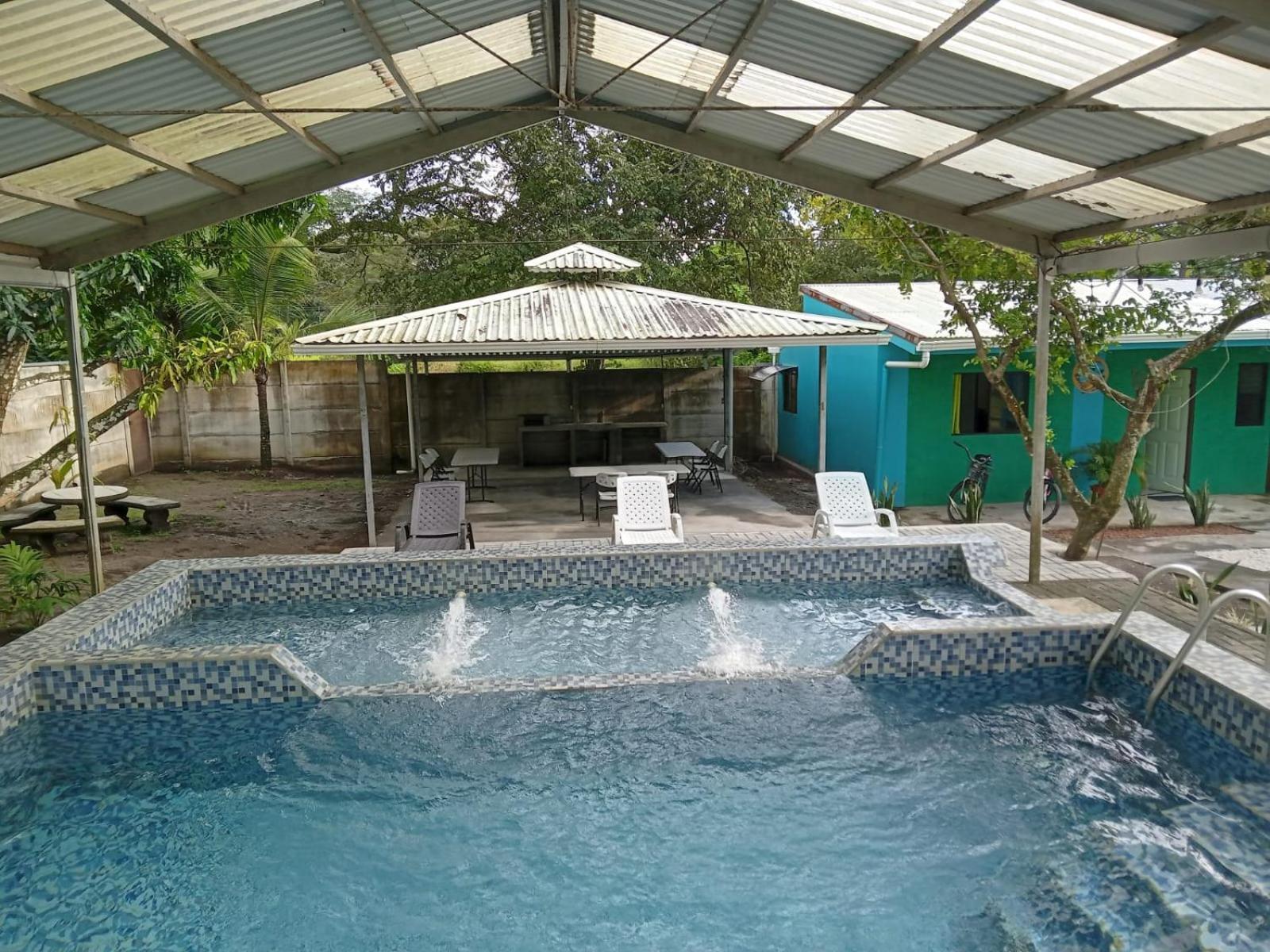 Eco Cabinas Familiar Пунтаренас Экстерьер фото